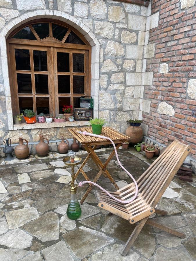 Odo'S Guest House Martvili Ngoại thất bức ảnh